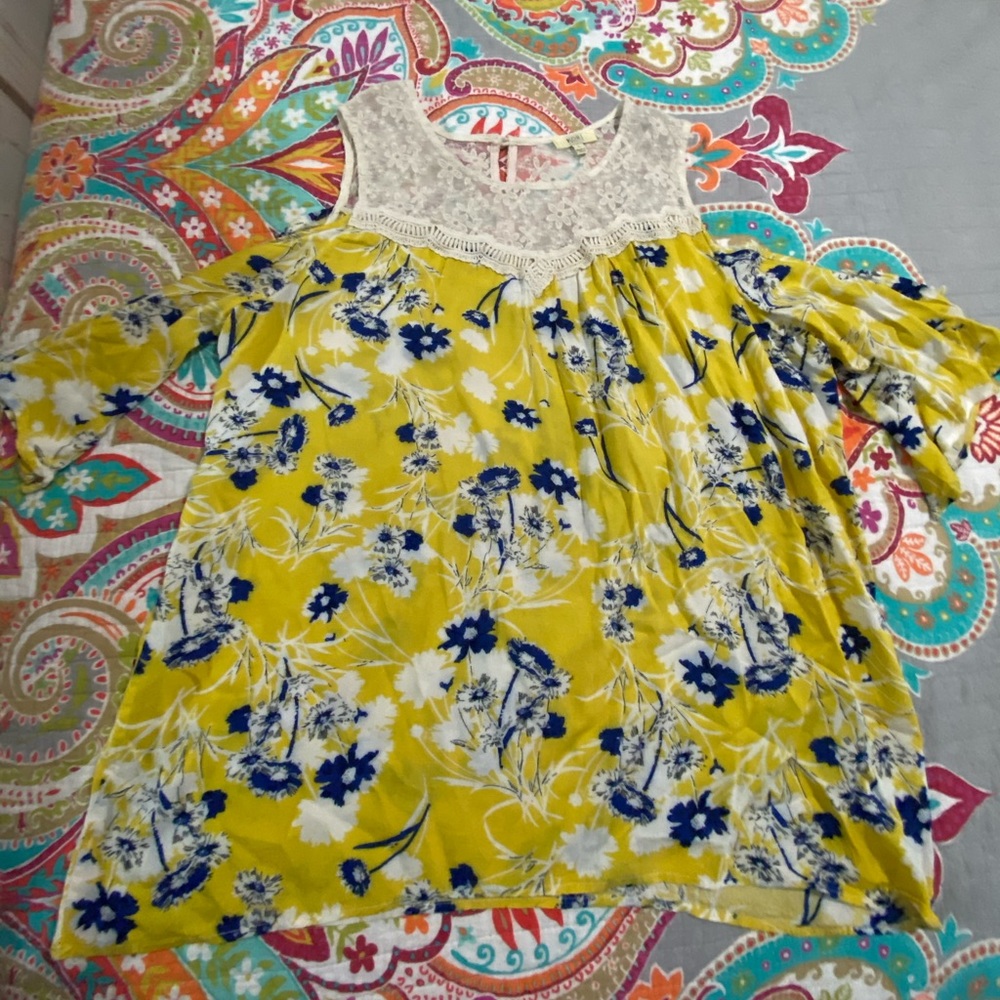 cute blouse